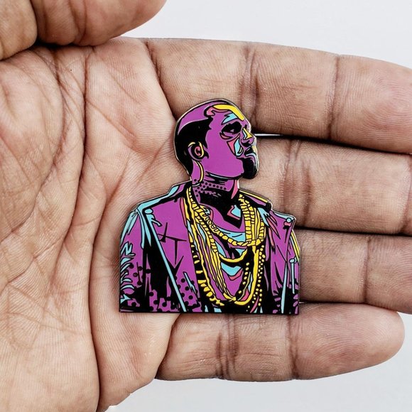 KANYE WEST ENAMEL PIN - Picture 4 of 4